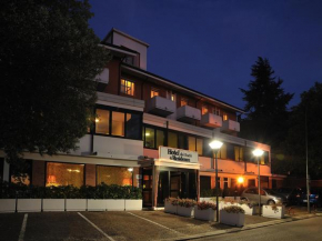 Гостиница Hotel & Residence Dei Duchi  Урбино